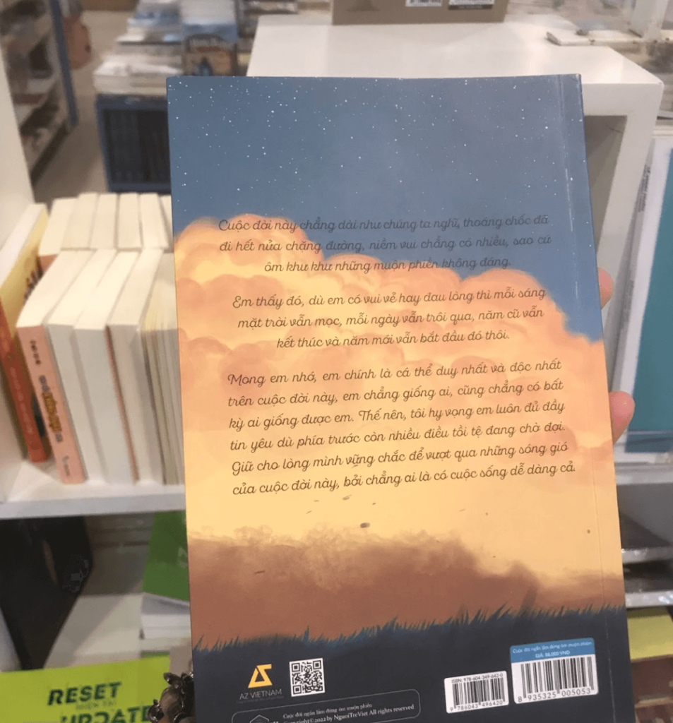 Review sách Cuộc Đời Ngắn Lắm Đừng Ôm Muộn Phiền