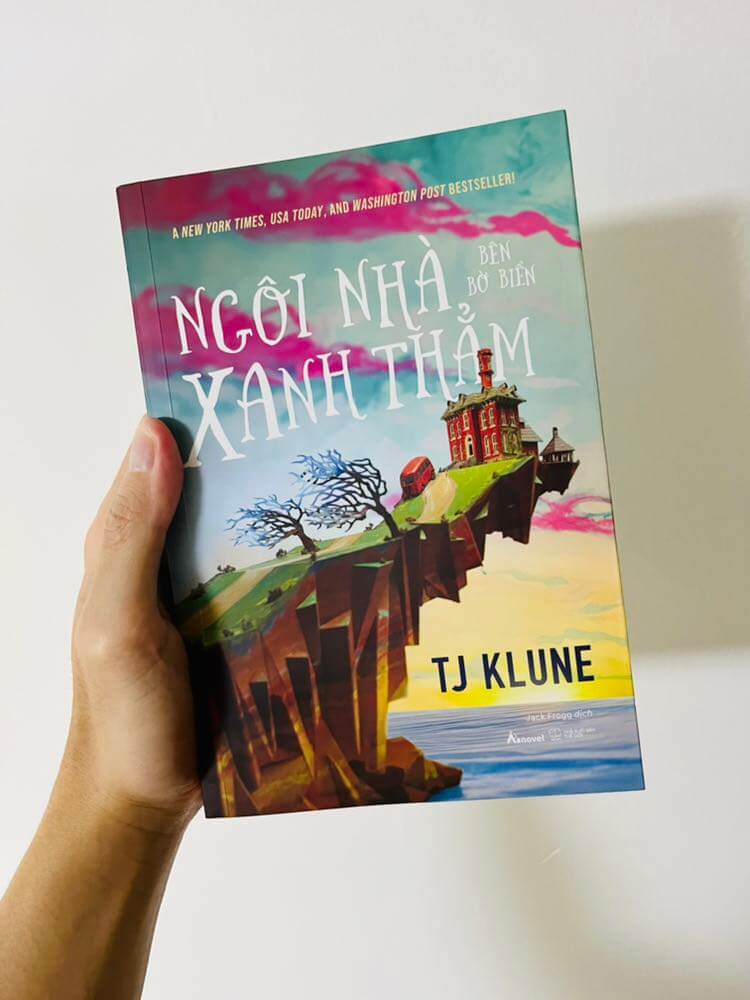 Review sách Ngôi Nhà Bên Bờ Biển Xanh Thẳm