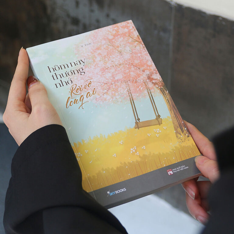 Hôm Nay Thương Nhớ Rơi Vỡ Lòng Ai – Nơi Những Vết Thương Lòng Được Giải Bày